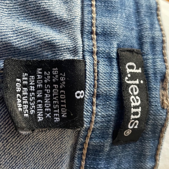 D Jeans - Picture 4 of 5